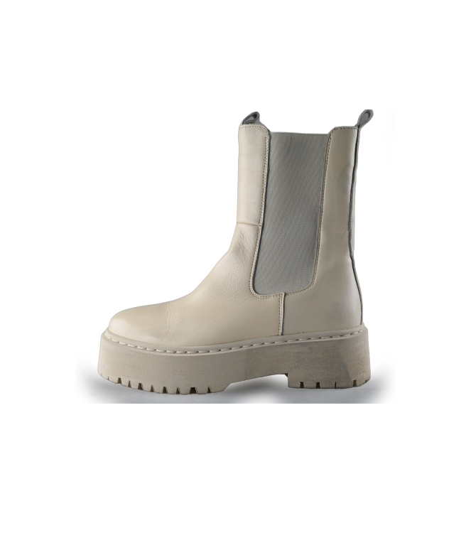 Nelson Chelsea boots