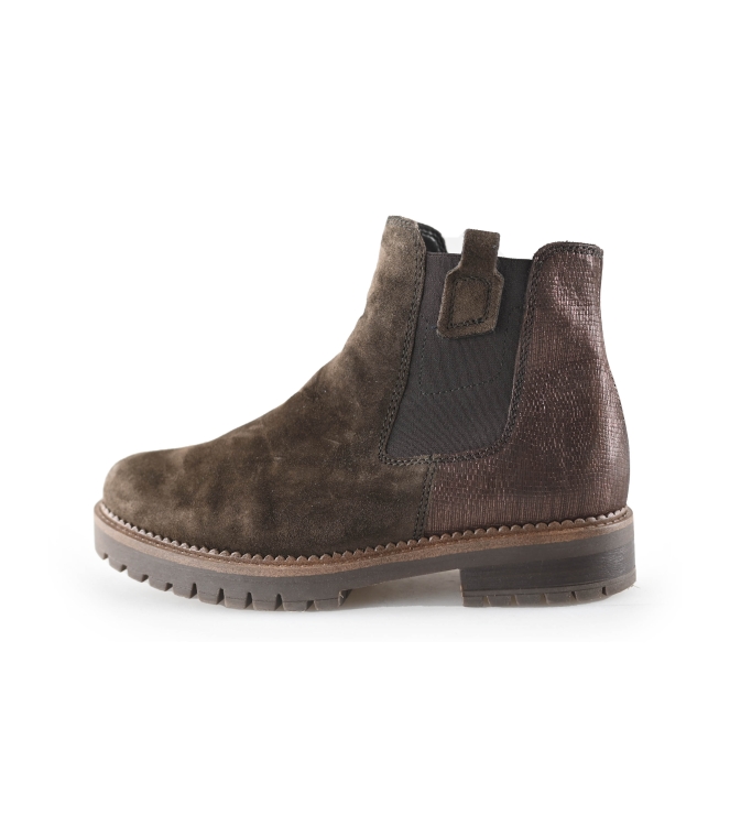 Gabor Chelsea boots