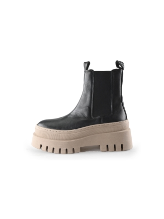 Tamaris Chelsea boots