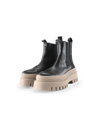 Tamaris Chelsea boots