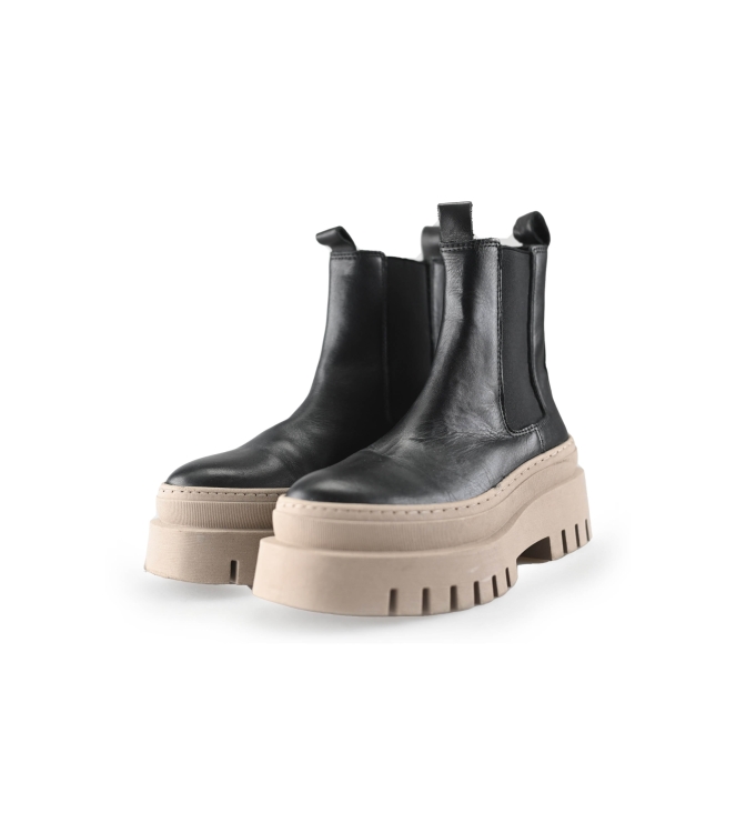 Tamaris Chelsea boots