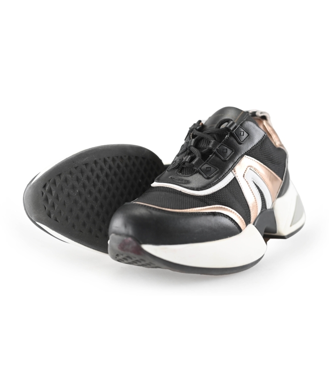 Alexander Smith Sneakers