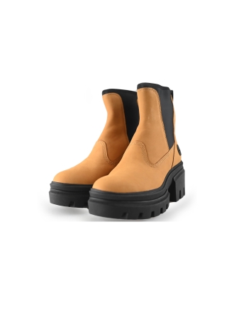 Everleigh Chelsea boots