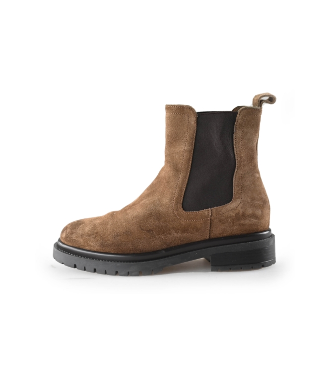 Nelson Chelsea boots