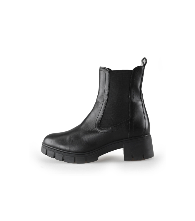 Nelson Chelsea boots