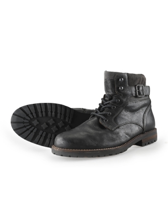 Outfielder Veterboots