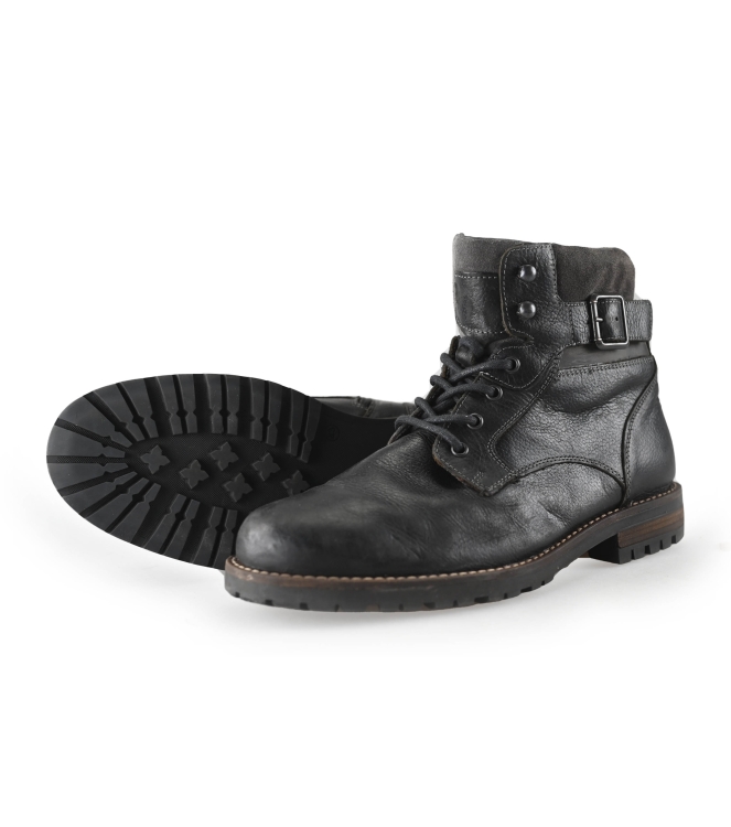 Outfielder Veterboots