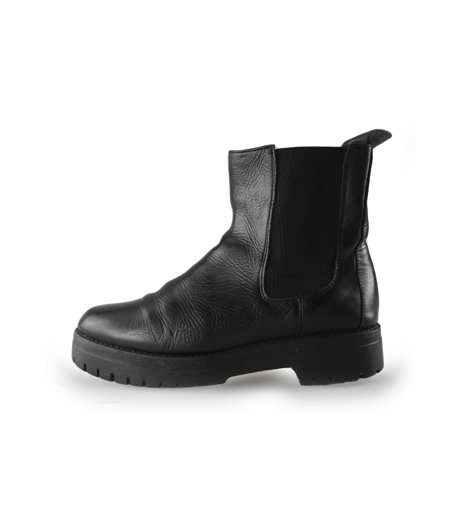 Tamaris Chelsea boots