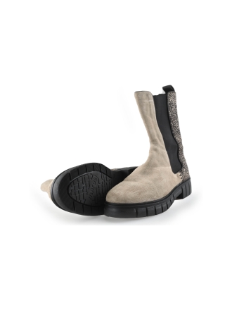 Maruti Chelsea boots