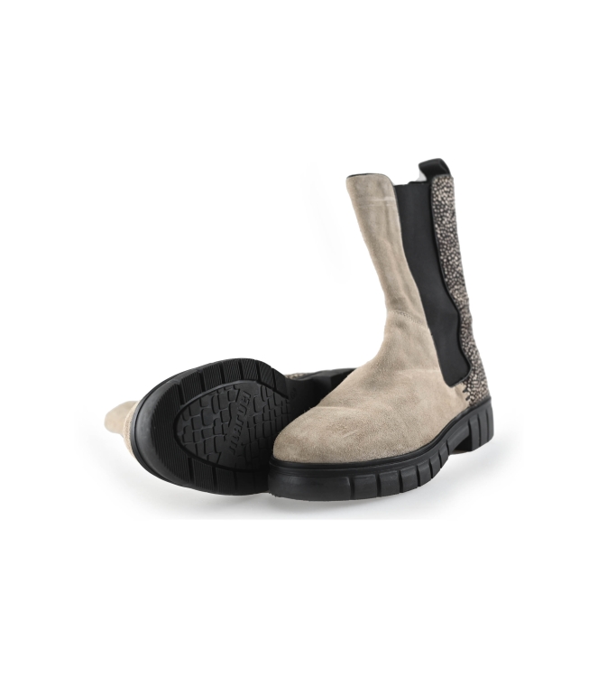 Maruti Chelsea boots