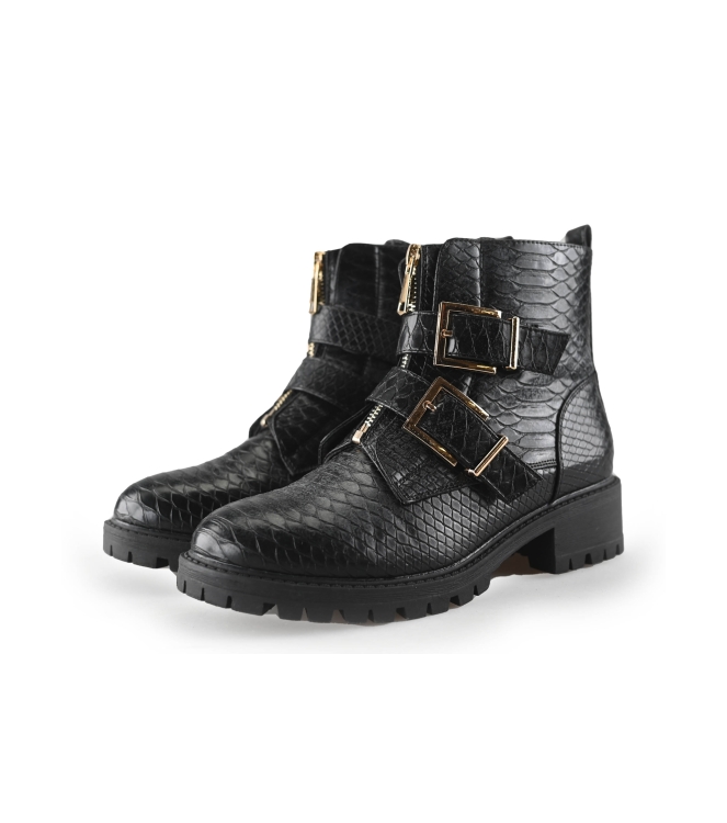 Omoda Boots