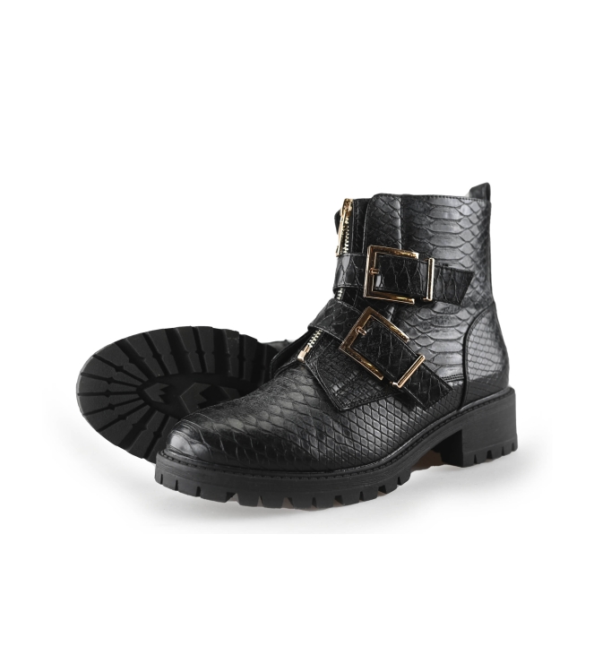 Omoda Boots