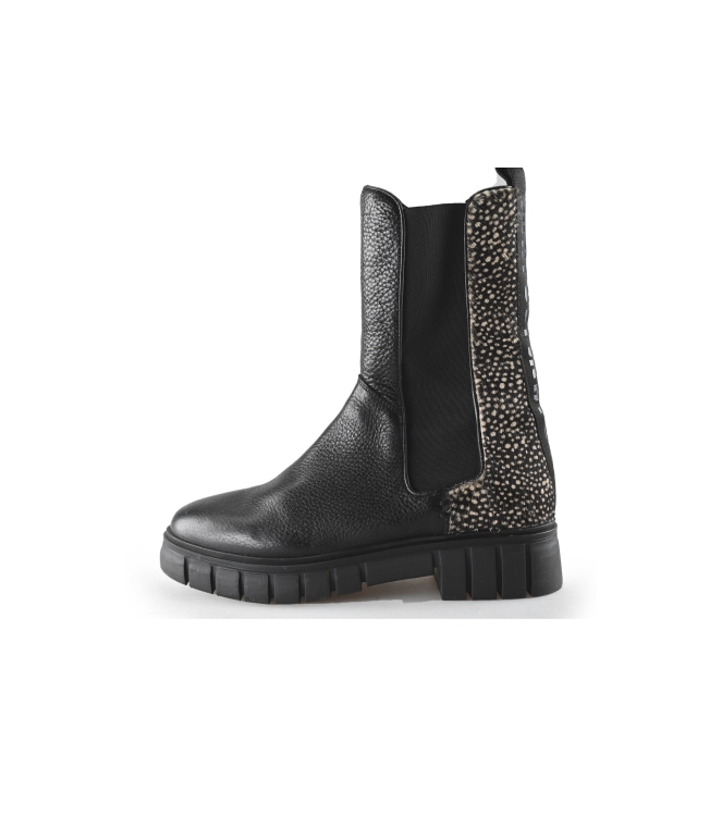 Maruti Chelsea boots