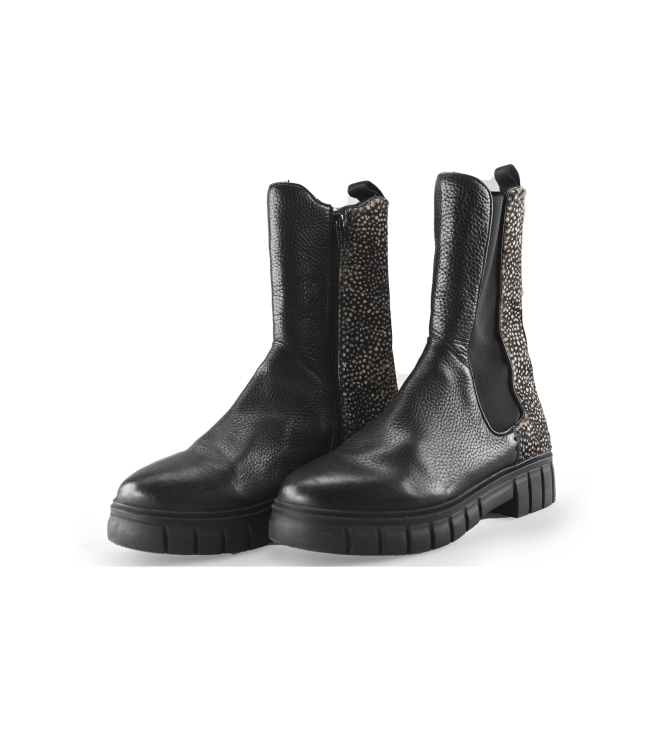 Maruti Chelsea boots