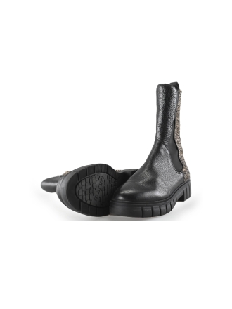 Maruti Chelsea boots
