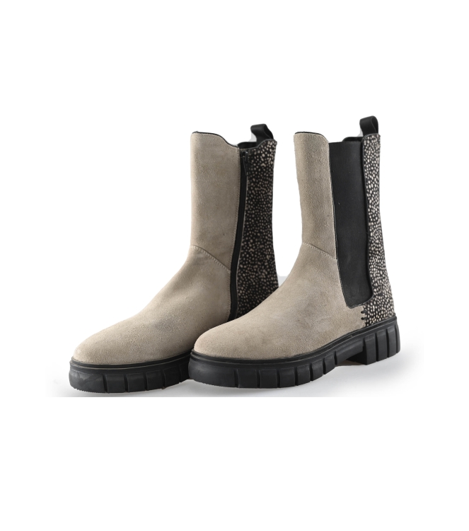 Maruti Chelsea boots