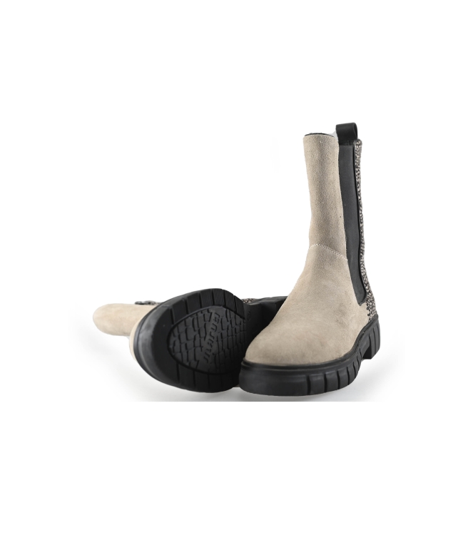 Maruti Chelsea boots