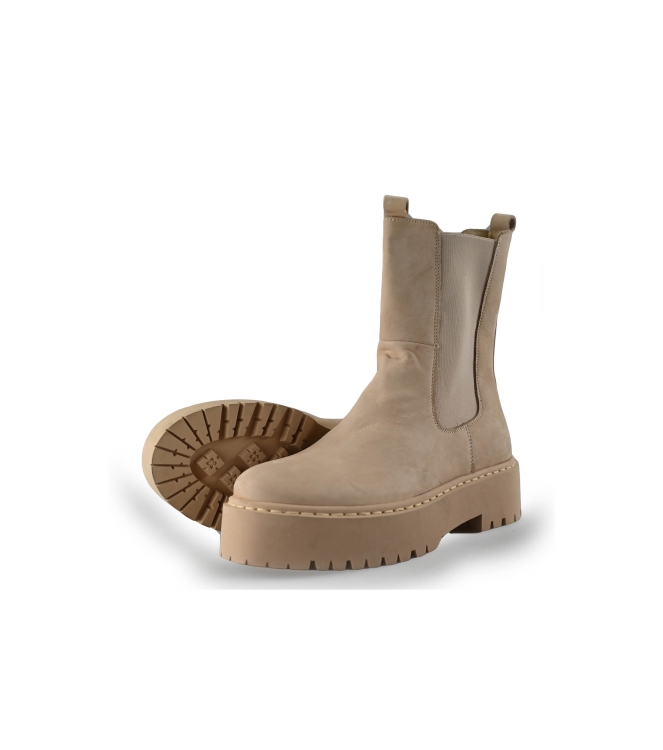 Nelson Chelsea boots