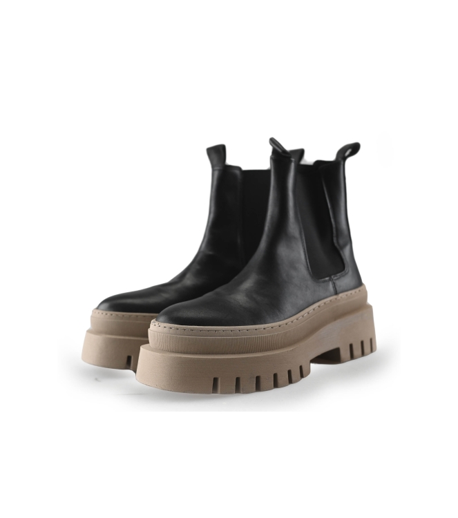 Tamaris Chelsea boots