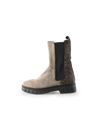 Maruti Chelsea boots