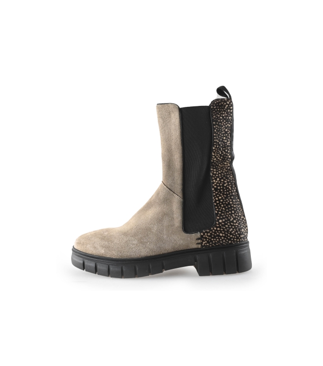 Maruti Chelsea boots