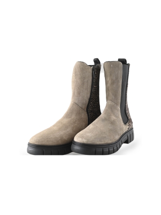 Maruti Chelsea boots