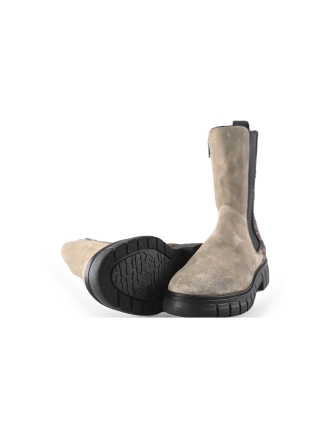 Maruti Chelsea boots