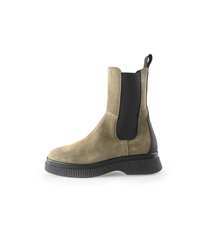 Vagabond Chelsea boots