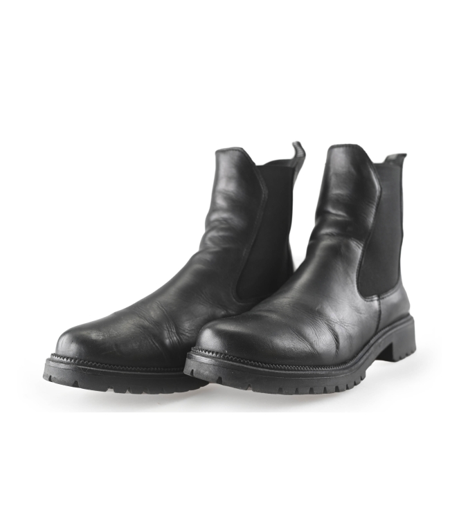 Tamaris Chelsea boots