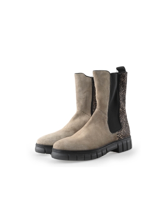 Maruti Chelsea boots
