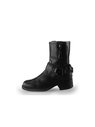 Omoda Boots