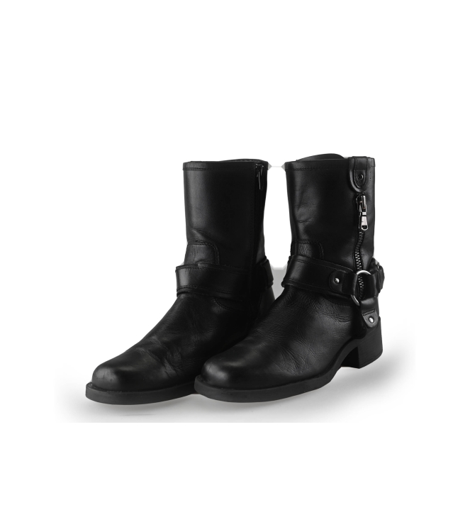 Omoda Boots