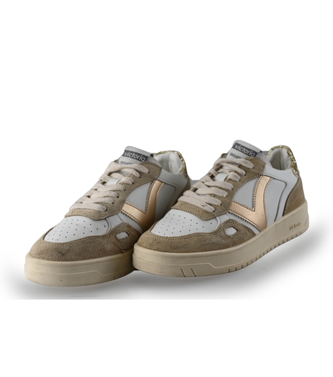 Victoria Sneakers