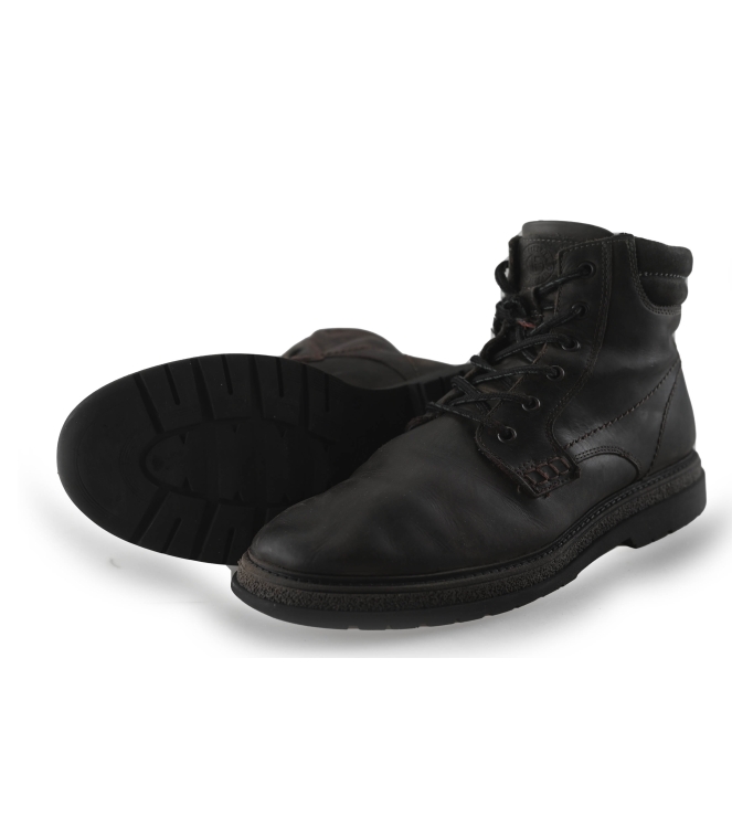 Outfielder Veterboots