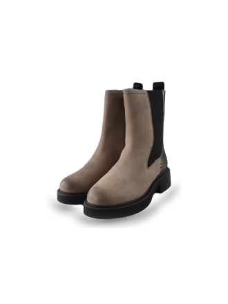 Maruti Chelsea boots