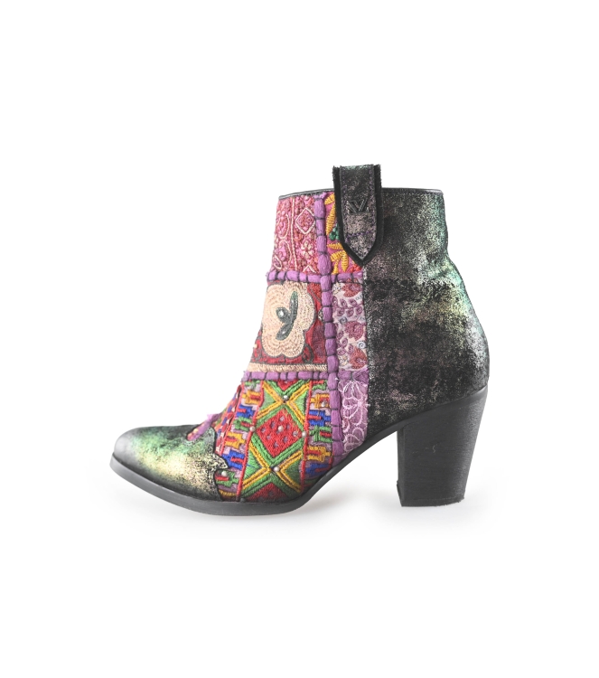 Lazamani Enkellaarzen