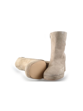 VIA VAI Enkellaarzen