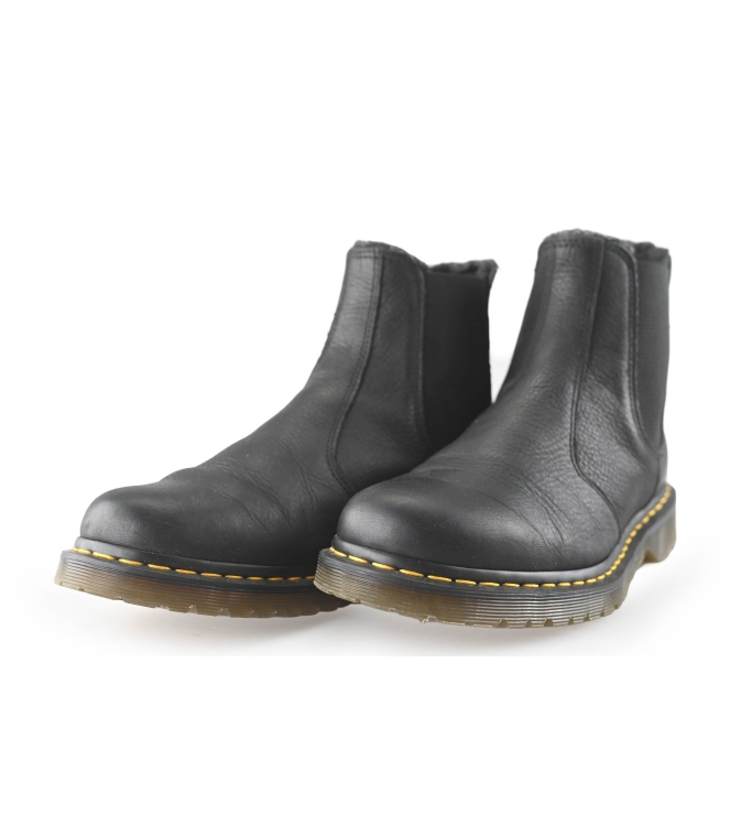 Dr Martens Chelsea boots