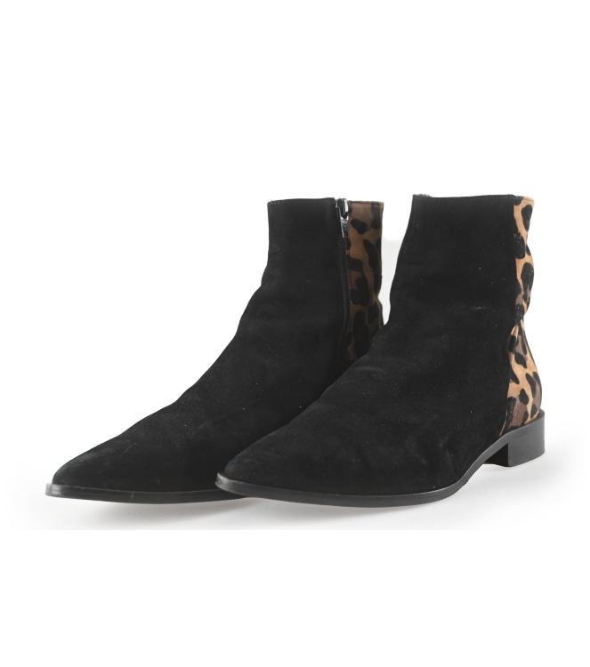 Stefano Lauran Enkellaarzen