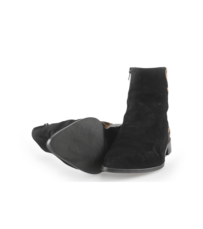 Stefano Lauran Enkellaarzen