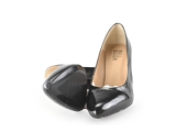 Evita Pumps