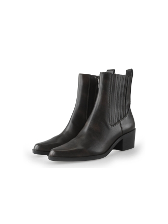 Tamaris Chelsea boots