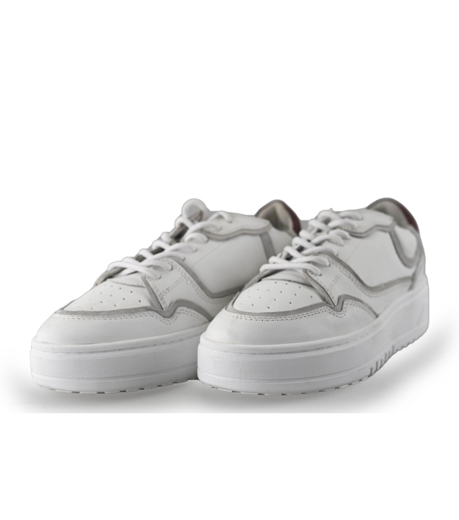 Omoda Sneakers