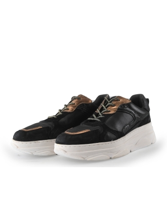 Omoda Sneakers