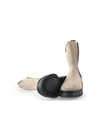 Maruti Chelsea boots