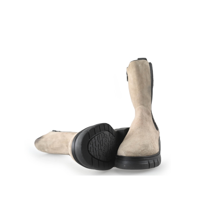 Maruti Chelsea boots