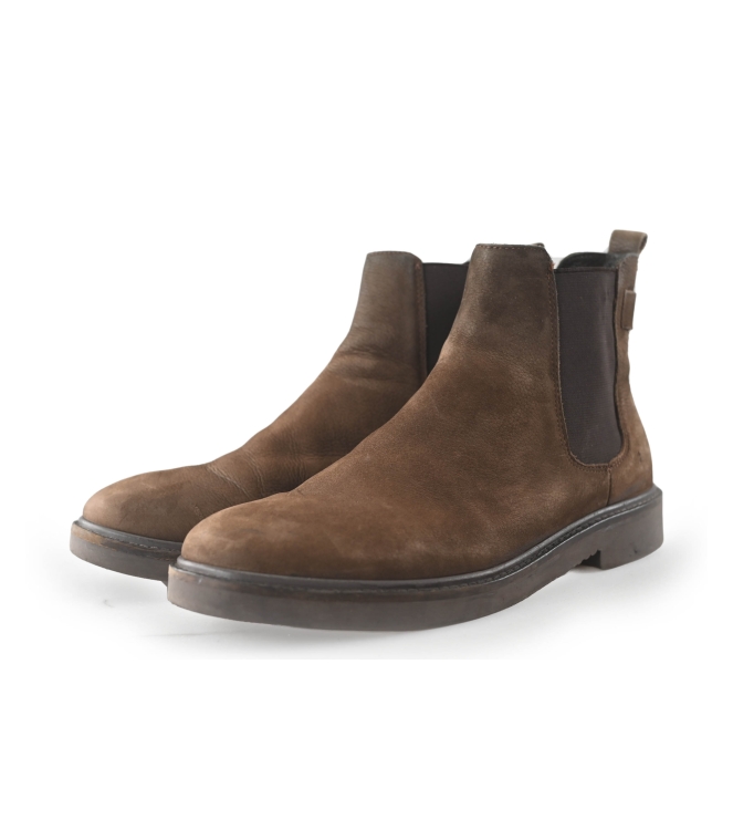 Ecco Chelsea boots