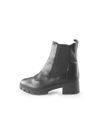 Nelson Chelsea boots