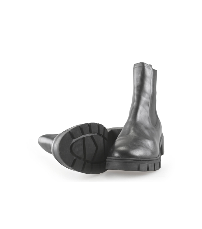 Nelson Chelsea boots