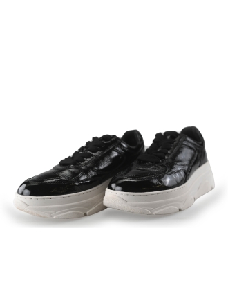 Manfield Sneakers